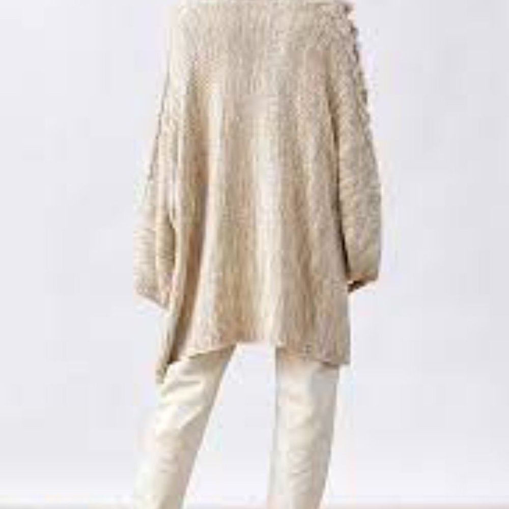 Cardigan - Picture 2 of 8